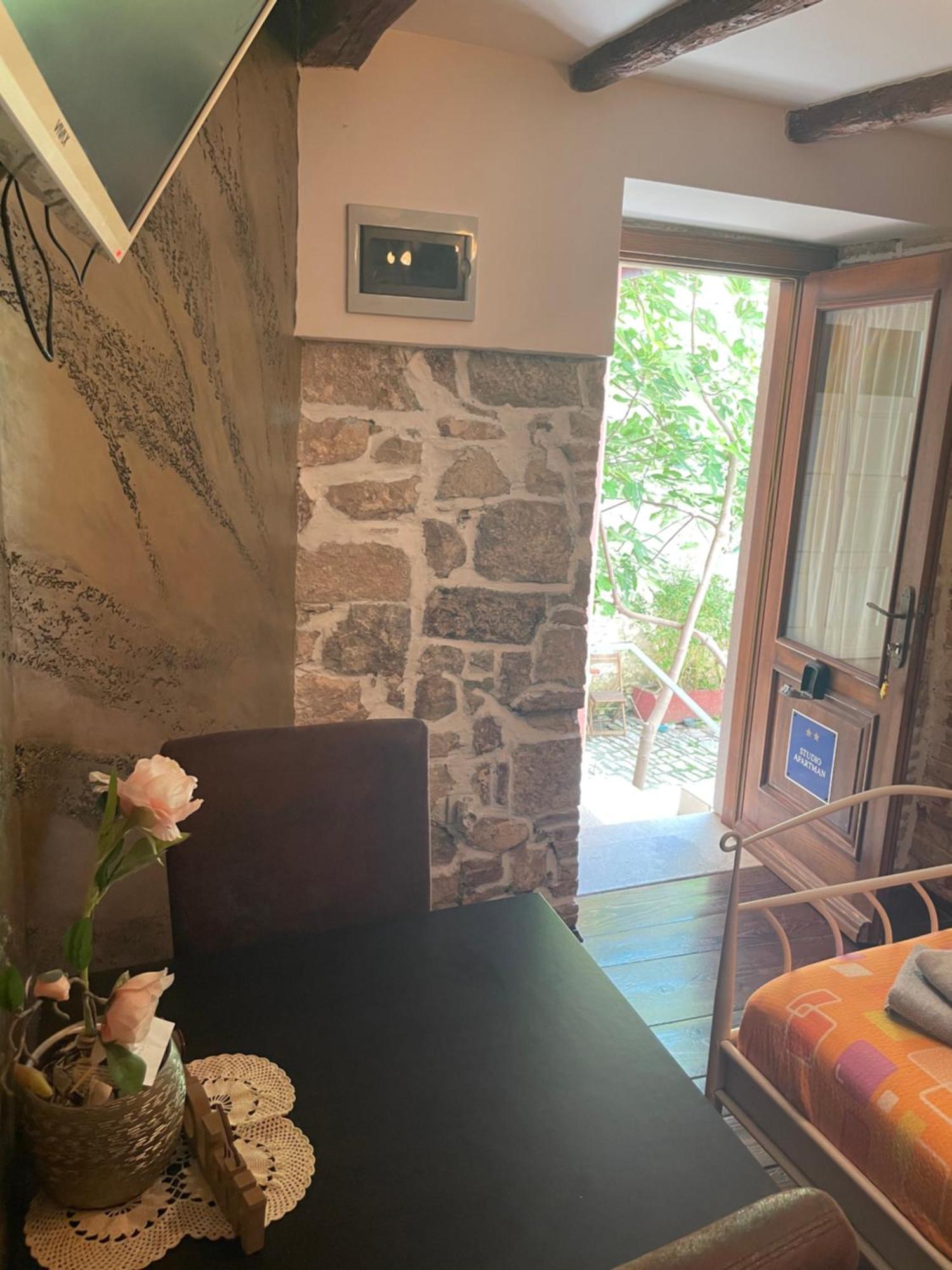 Rooms Da Angelica Old City 로비니 외부 사진